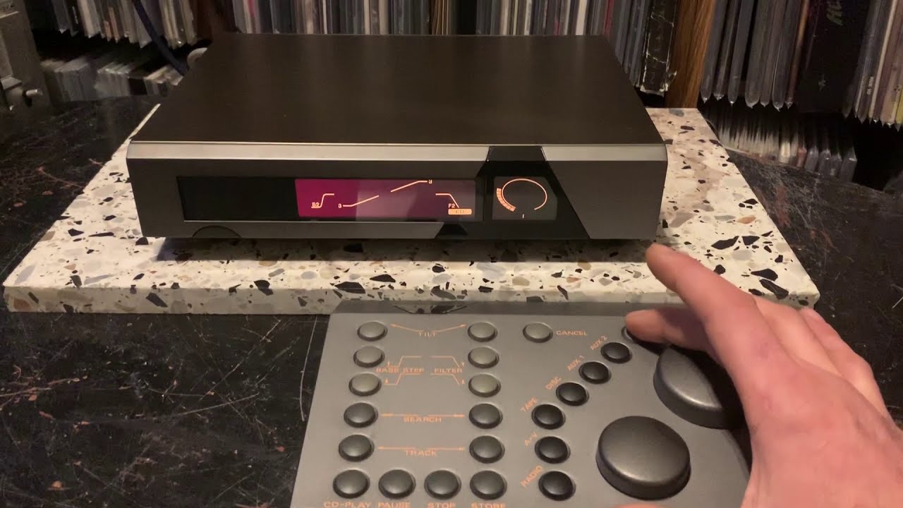 QUAD 66 preamplifier - YouTube