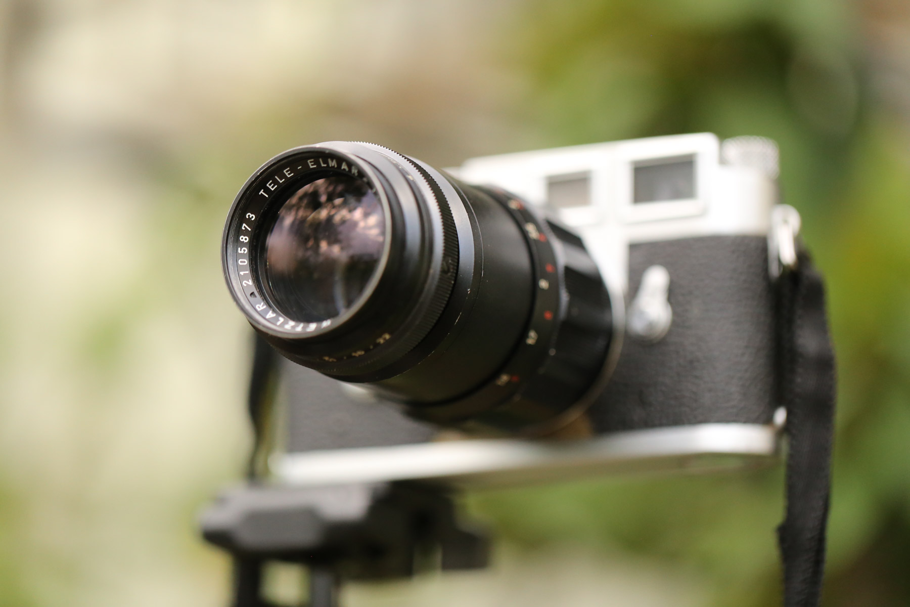 Leitz Tele-Elmar 135mm f/4 – Leica's Secret Sonnar - Casual Photophile