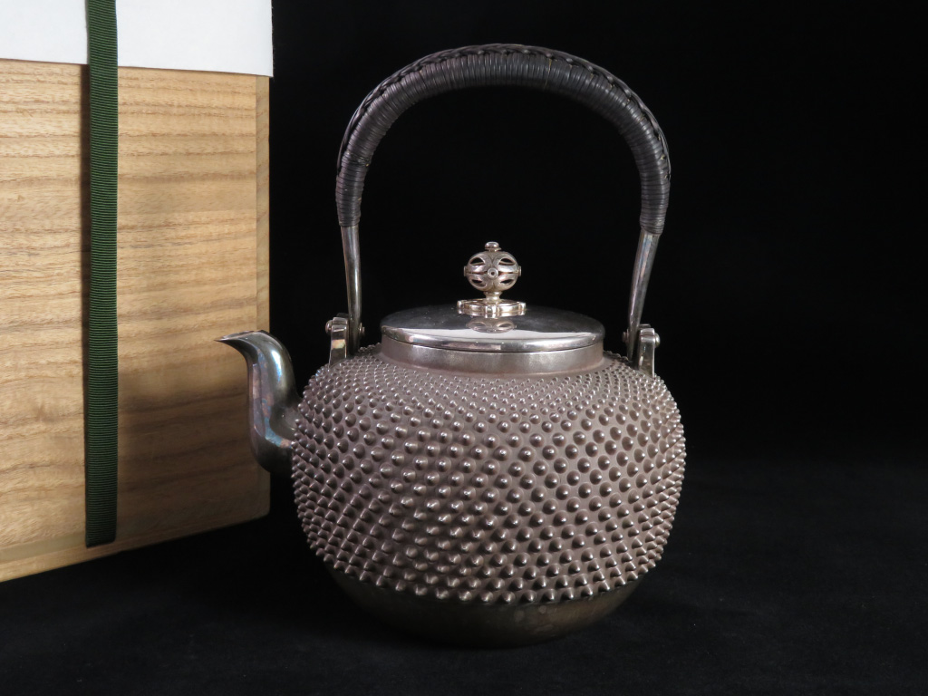 04@72x-80.jpg?resize=1024,768&