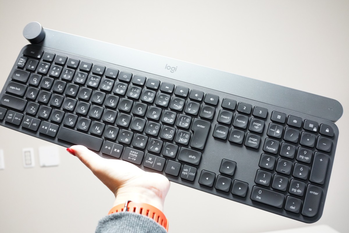 logicool craft レビュー ジェルネイルにおすすめのキーボード