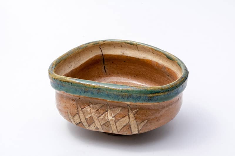 織部 沓茶碗（桃山時代） | 小山美術