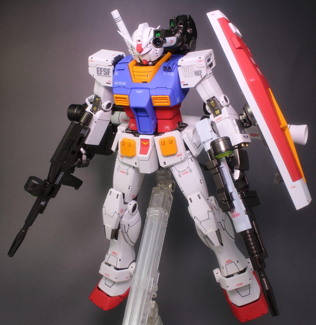 MG 1/100 RX-78-02 ガンダム(GUNDAM THE ORIGIN版)│株式会社BANDAI