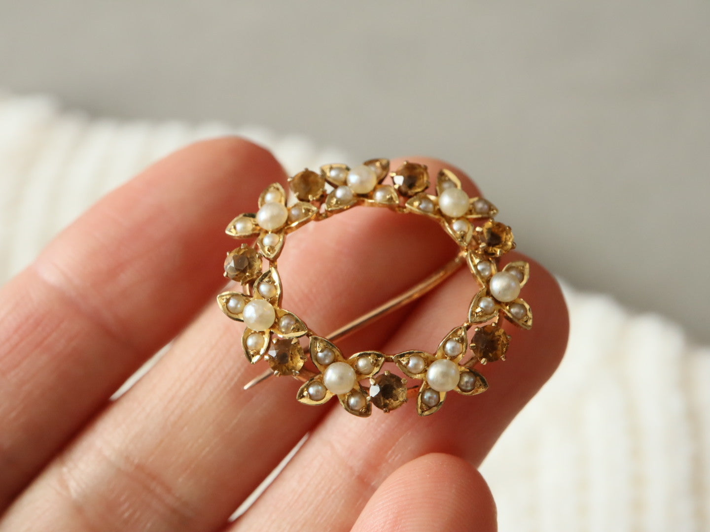 アンティークブローチ