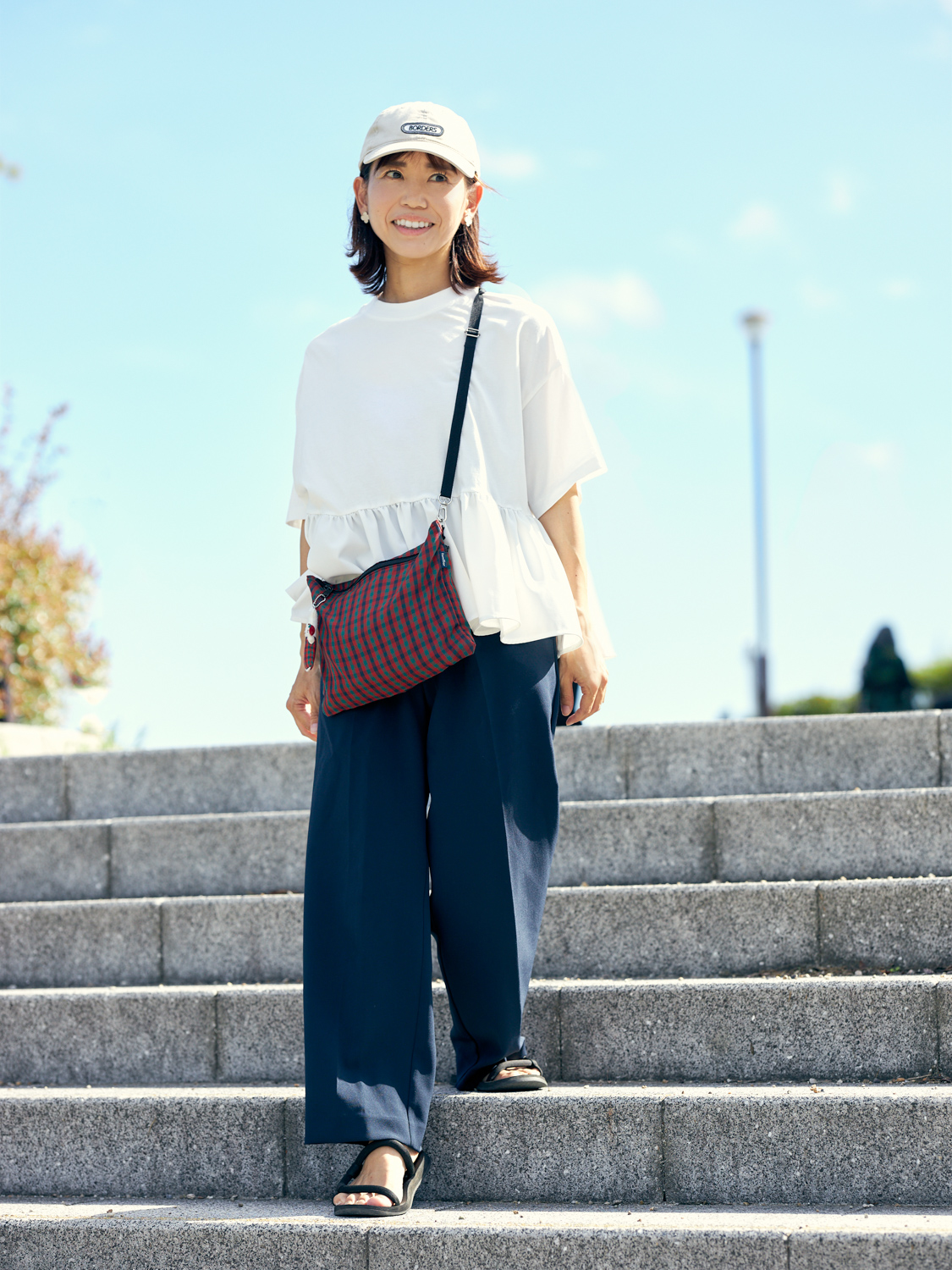 ファミリア新作ショルダーバッグ