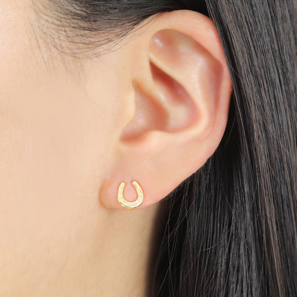 楽天市場】ホースシュー 馬蹄 ピアス 18k K18YG 18金 イエロー