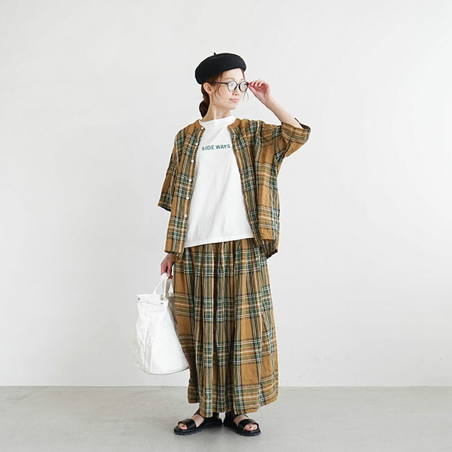 P82216/P82363]prit(プリット)60/1リネンチェック5分袖スタンドカラー