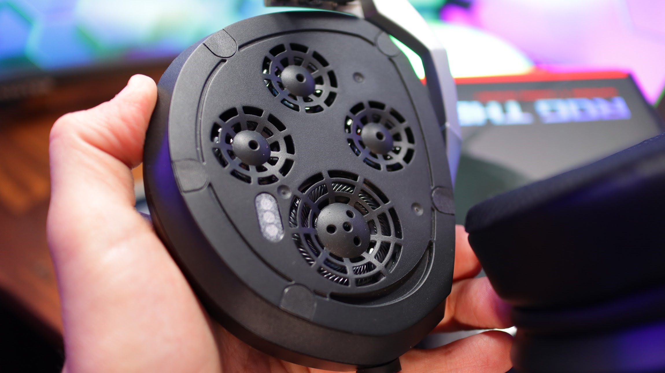 ASUS ROG Theta 7.1 Gaming Headset Review | MMORPG.com