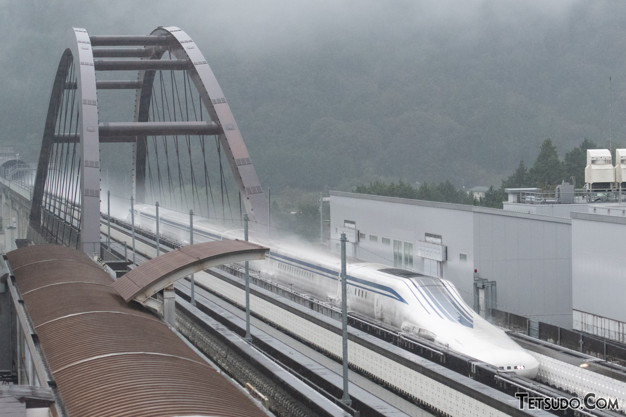 日本で「最も速い」列車とは？ 新幹線と在来線の「表定速度」2024年版