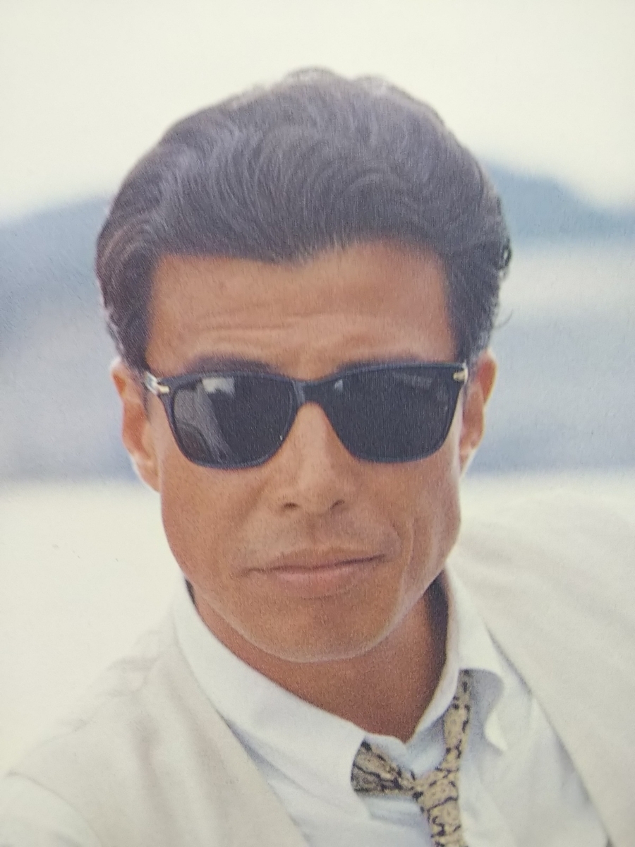 舘ひろし代表取締役刑事サングラス 舘ひろし代表取締役サングラス