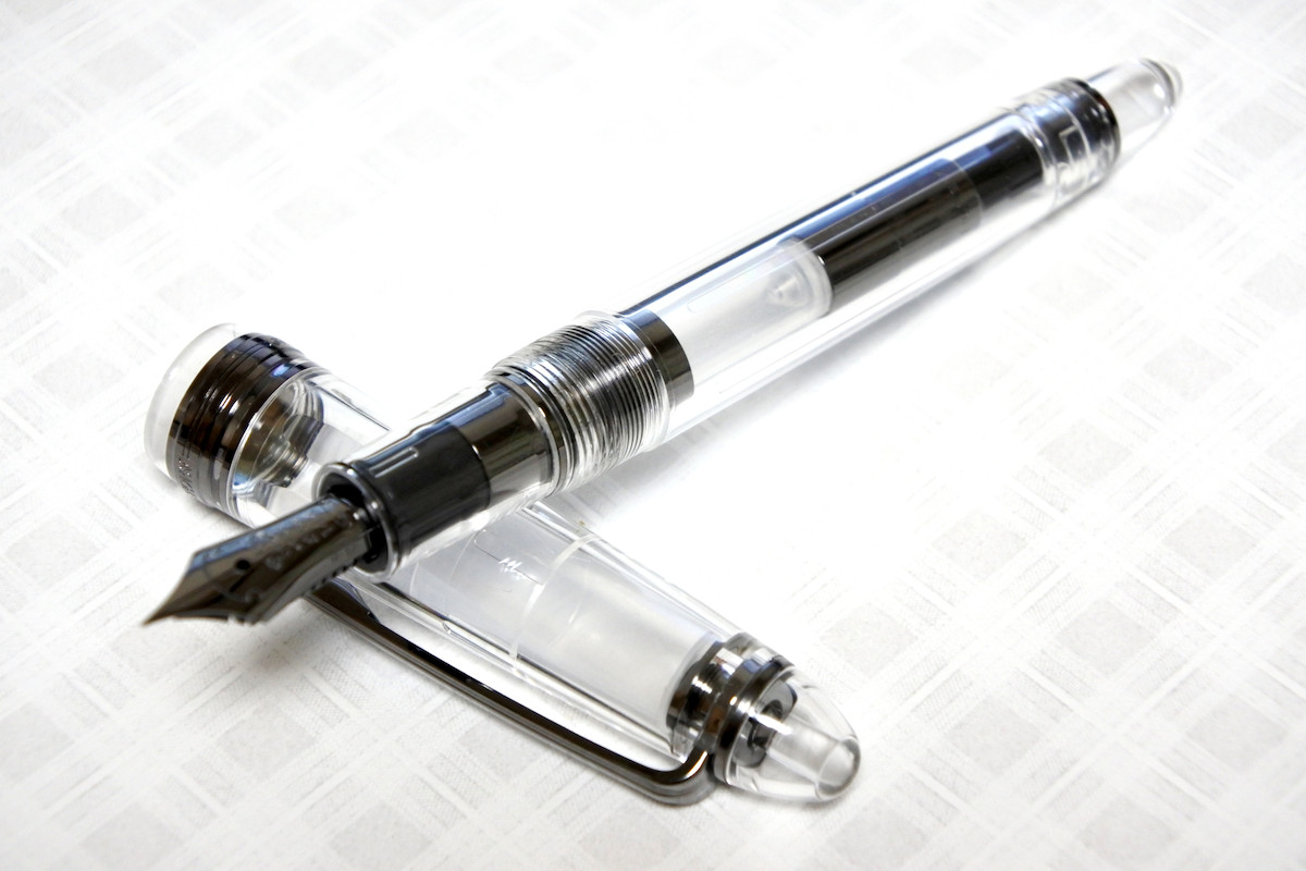 セーラー 万年筆 プロギア スリム スケルトン