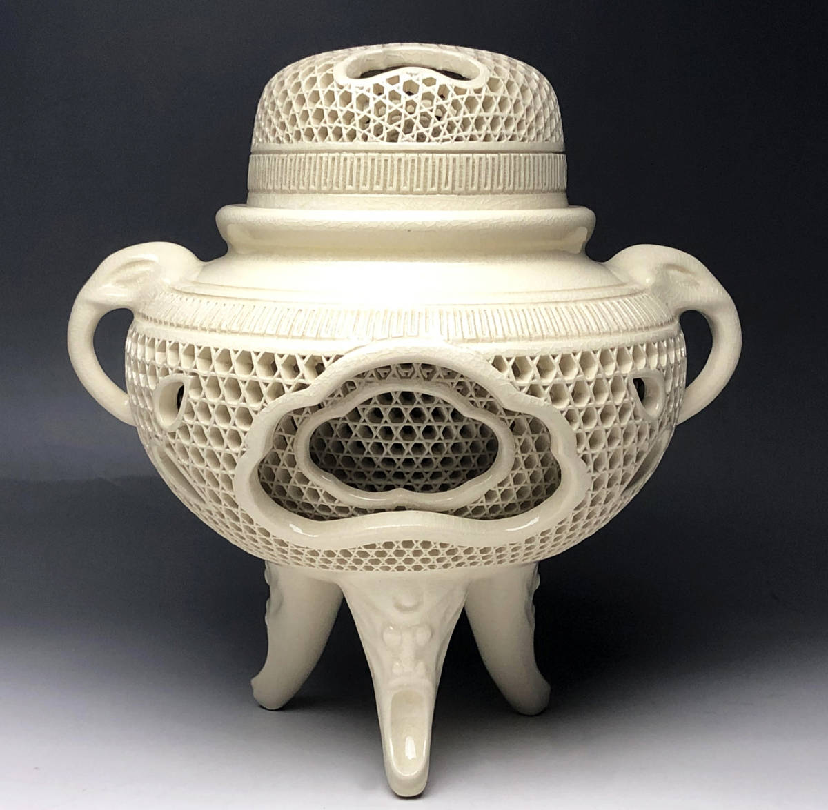 薩摩焼香炉 透かし彫り