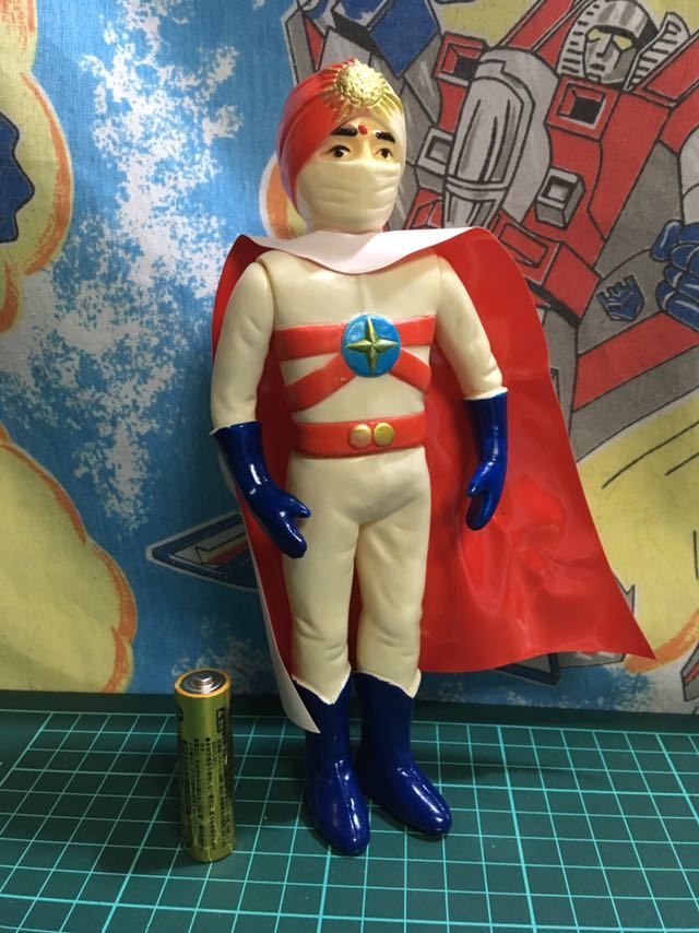 中古品 レインボーマン，ソフビ，人形，タカトク，T.T，萬年社，愛プロ