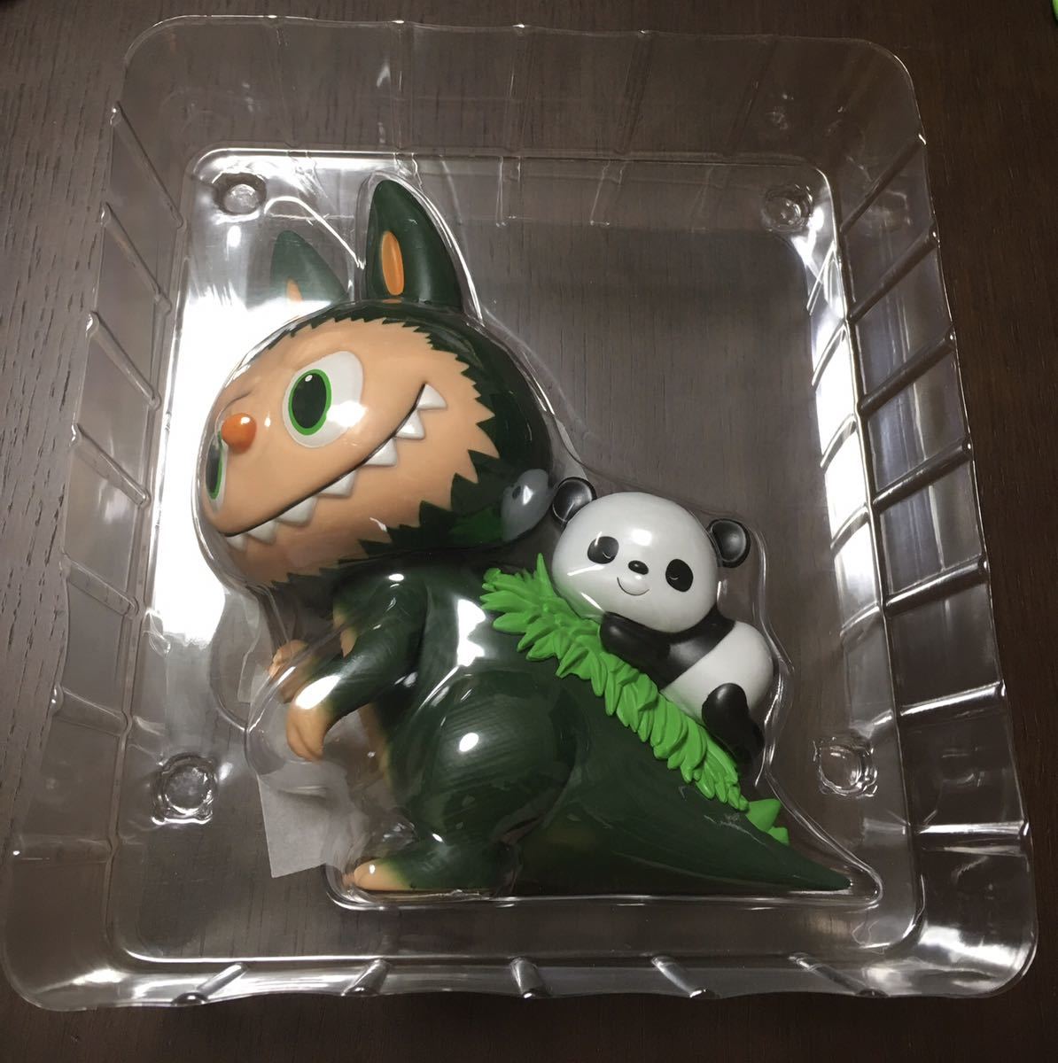 POPMART × HOW2WORK 成都限定 【GOJIMOMO PANDA】