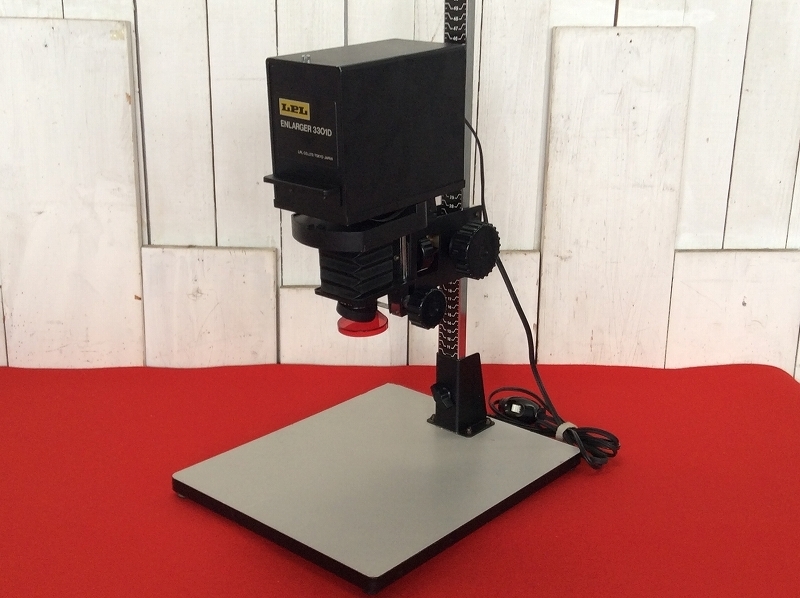 LPL C7700 カラー / モノクロ 引き伸ばし機 完動品】LPL C7700 PRO