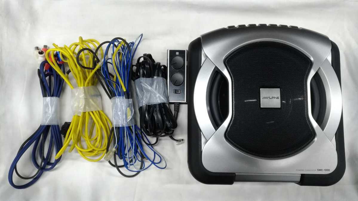 swe-2200専用 ALPINE 専用小型アンプ付属 パワードサブウーファー SWE-2200
