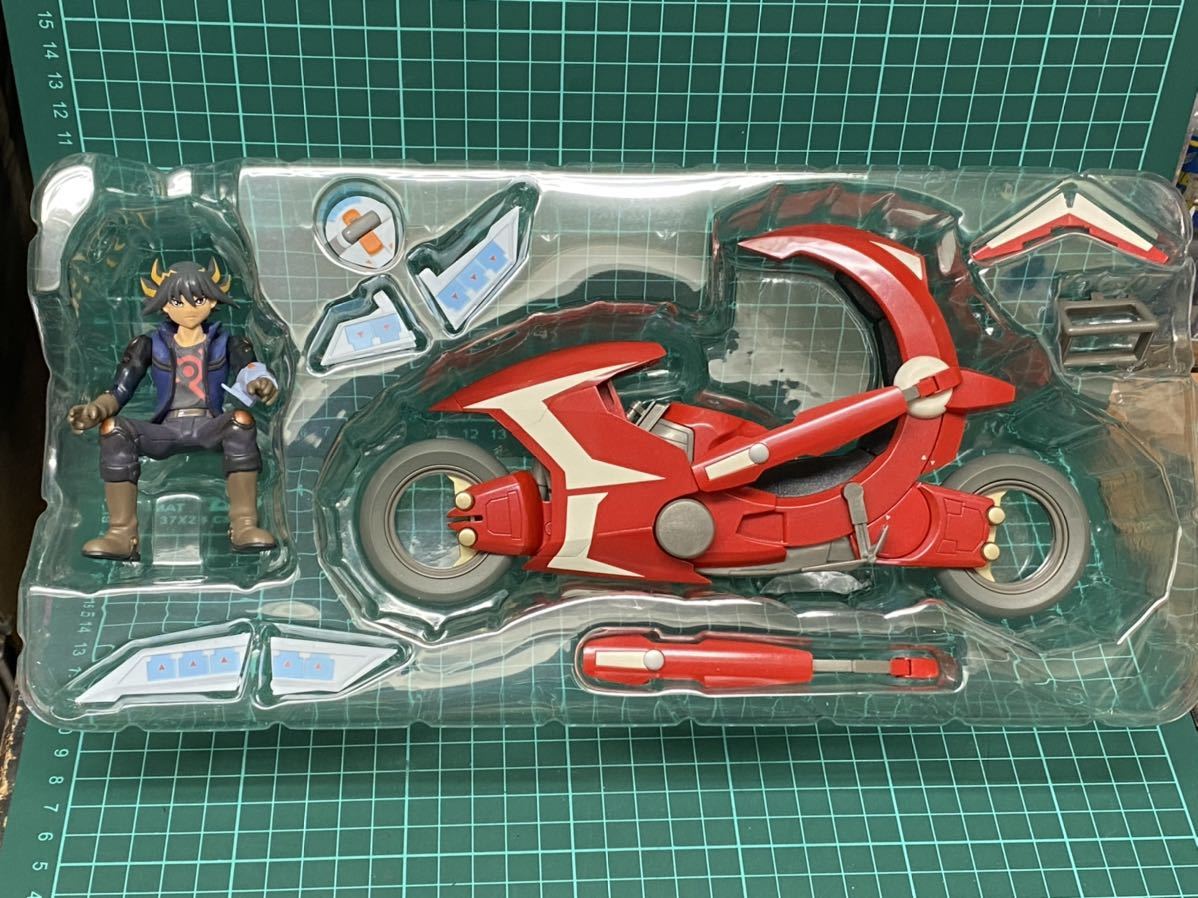 ライディングD・ホイール 不動遊星 フィギュア コナミ 遊戯王5D's D