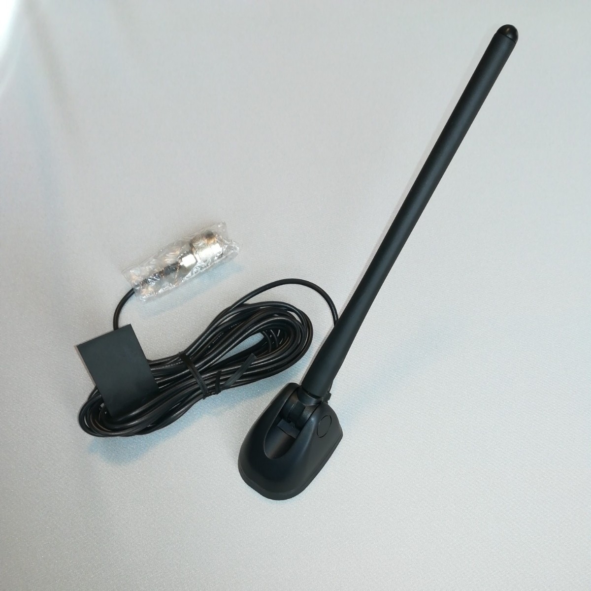 ☆レア！ 残1新品☆車載無線用アンテナ MG-450-TP 捜査覆面警護車風に