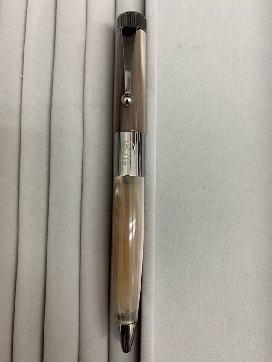 ROMEO ロメオ NO.3 イタリアンベージュ 細軸 伊東屋 ロメオナンバー3