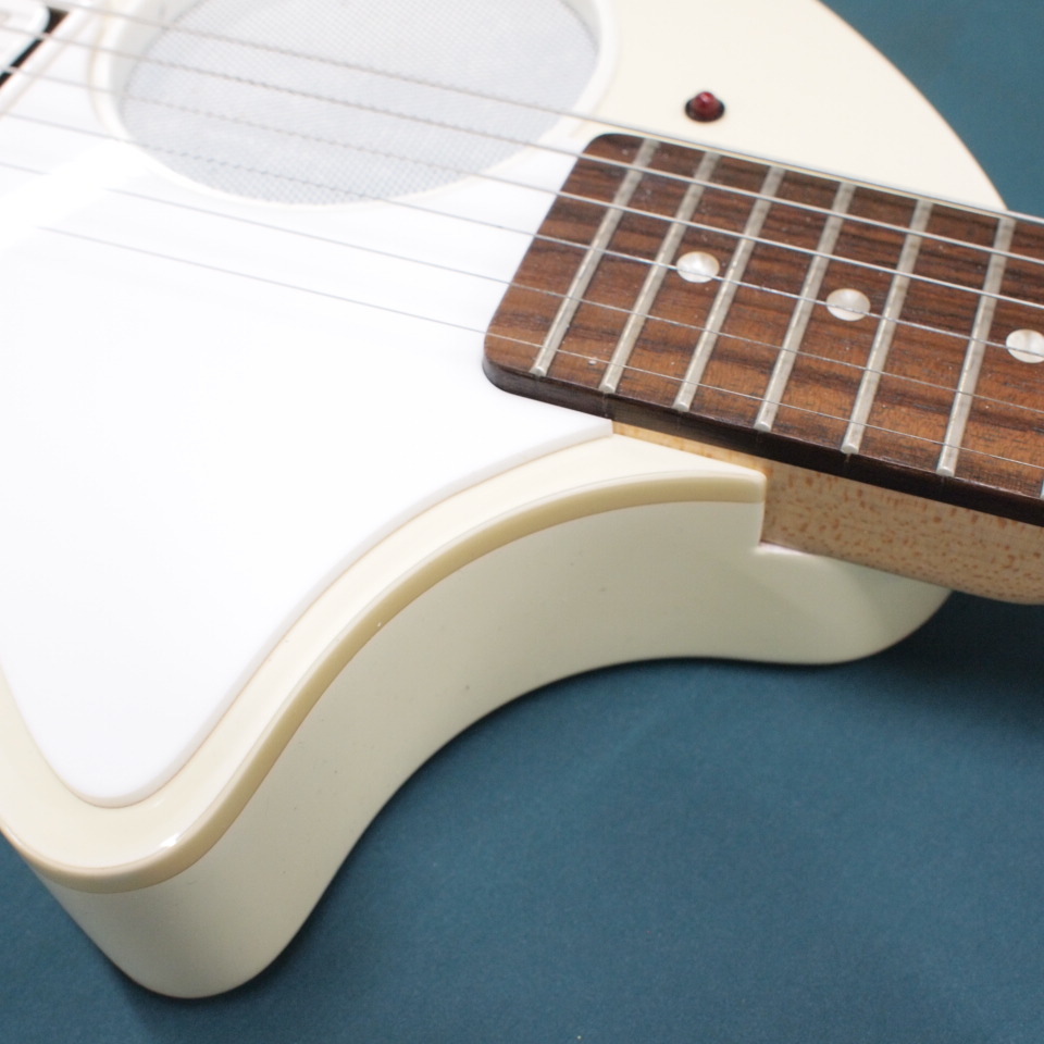 良品】ZO-3 芸達者 グリーン アンプ内蔵ミニギター ぞうさん 送料無料