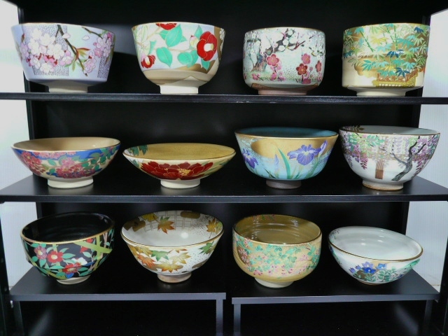 05 226-488158-09 [S] 御所の花 十二ヵ月 抹茶茶碗コレクション 12客揃