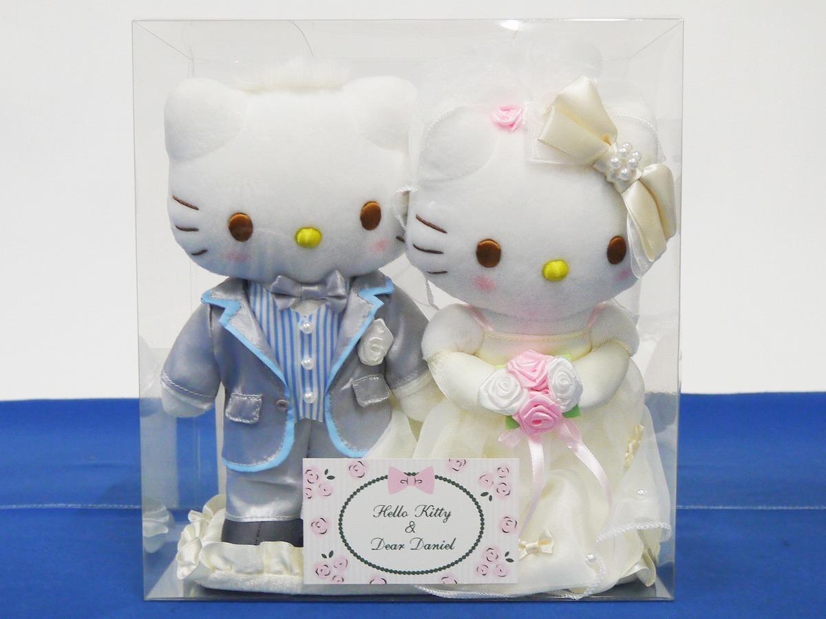 キティ、ダニエルウエディングぬいぐるみ❣️ ハローキティ & ダニエル
