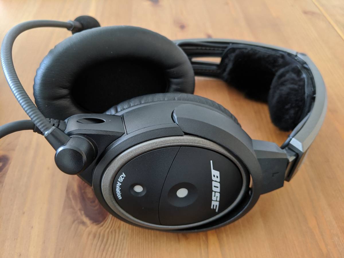 Bose Aviation Haedset A20 ボーズ航空機用 ヘッドセット Amazon.co.jp