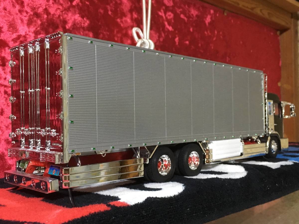 デコトラ‼️1/32プロフィア トレーラーヘッド