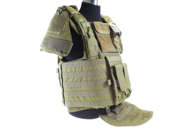 FLYYE製 CIRAS LAND ボディアーマー プレートキャリア カーキ CIRAS