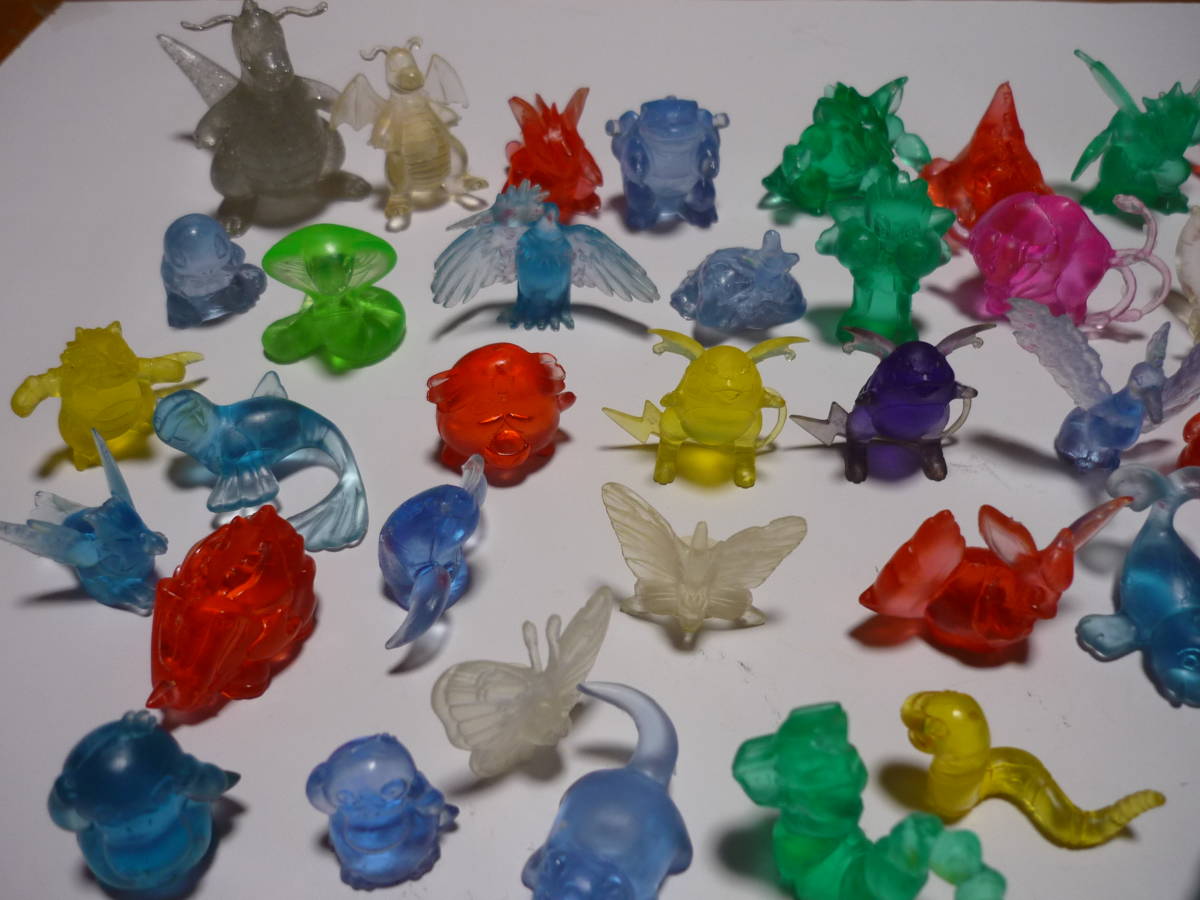 ポケモン ガチャ フィギュア 塩ビ人形 消しゴム人形 151匹コンプ