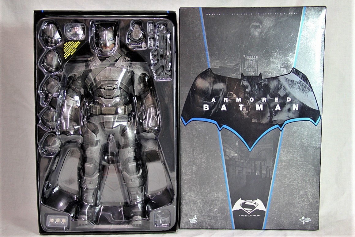 ホットトイズ バットマン ブラッククローム 1/6 限定版ホットトイズ