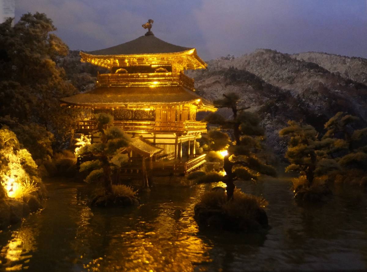 1/150・雪の金閣寺・ジオラマ・完成品・LEDライトアップ・アクリル