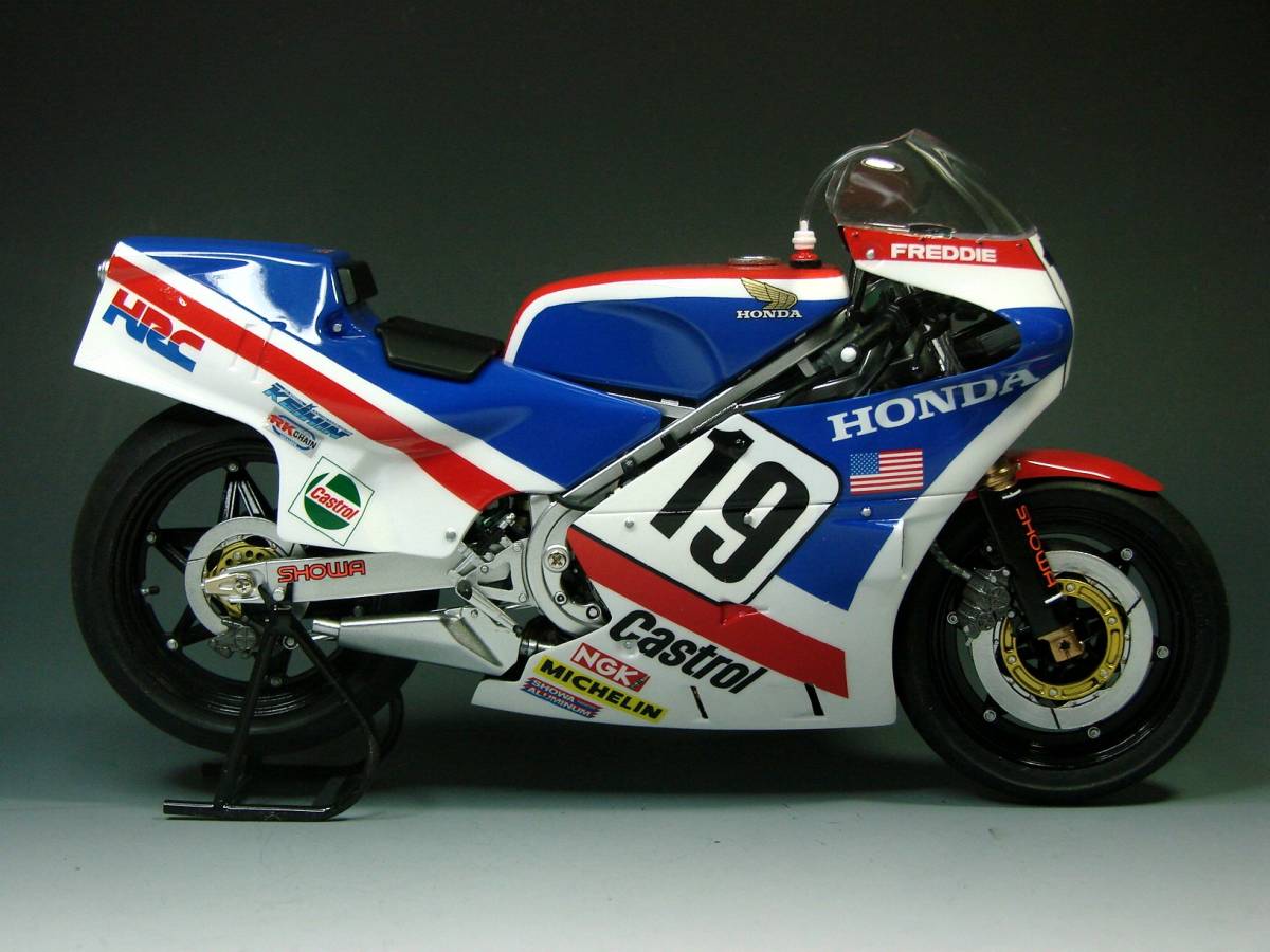 タミヤ 完成品 マスターワークコレクション ホンダNS500スペンサー