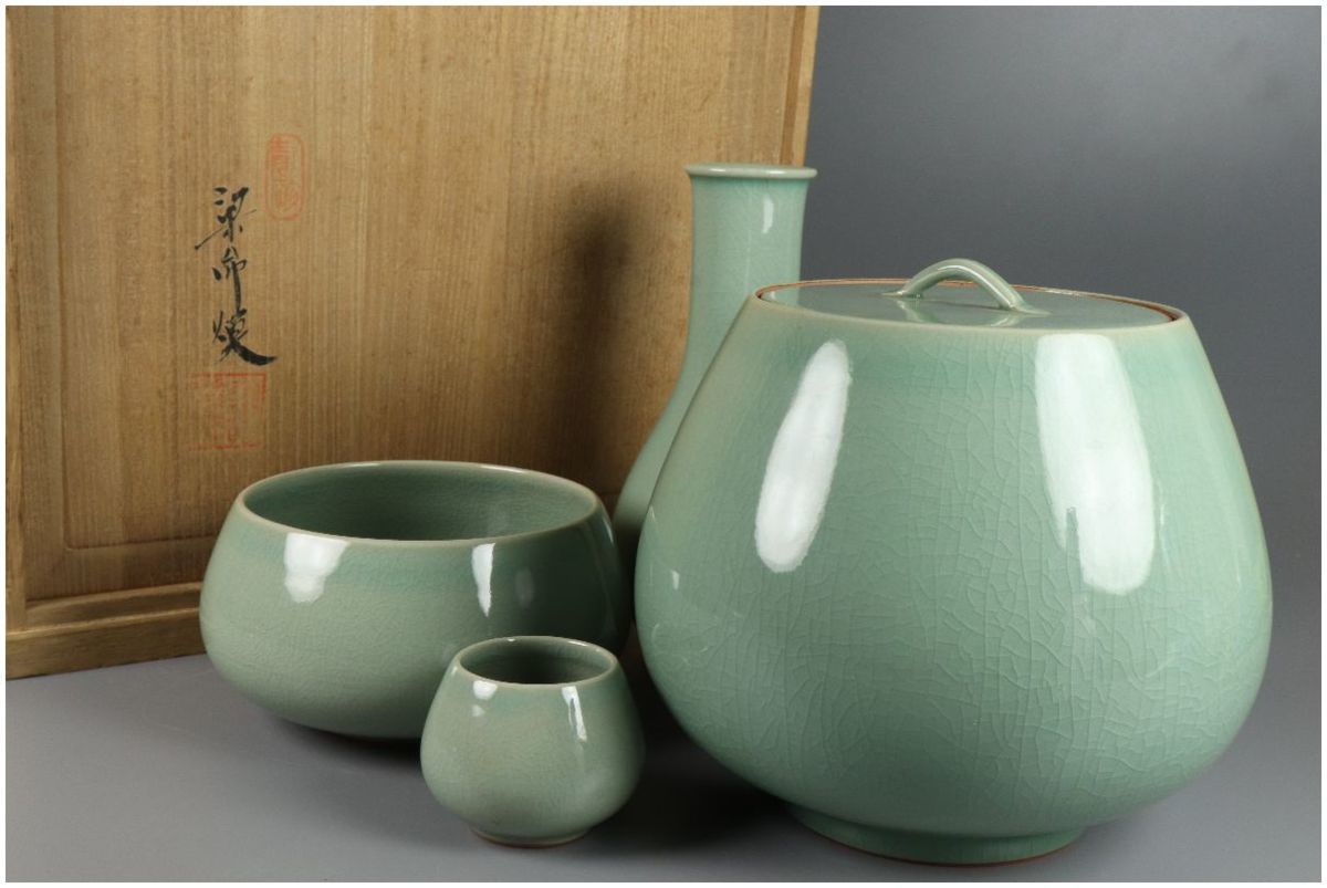 R765 水指 『青珍窯 梁命煥造』『高麗青磁水指』 共箱 茶道具 青珍