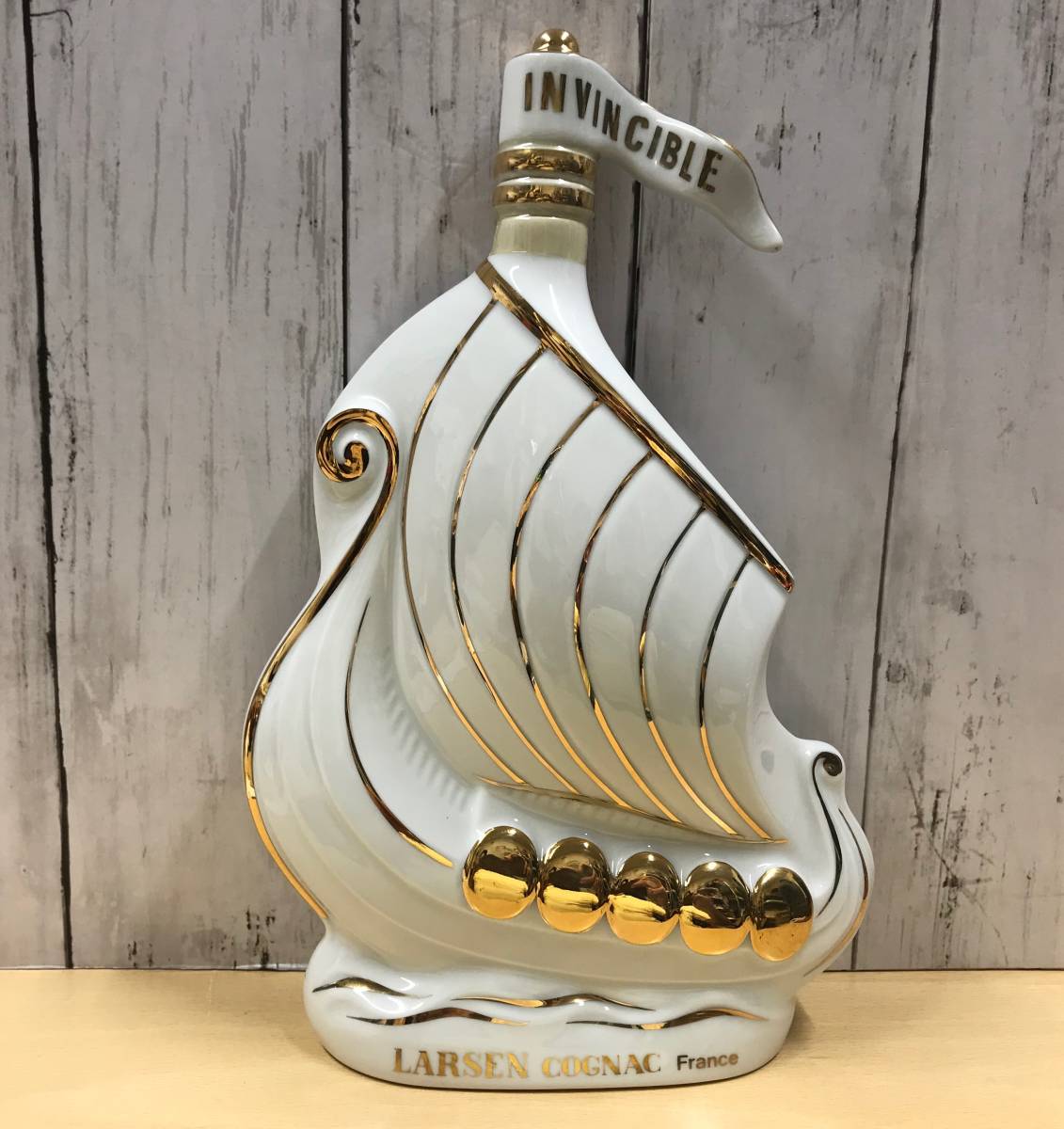 未開栓LARSEN ラーセン ☆ラーセン ヴァイキング シップ ホワイト 白