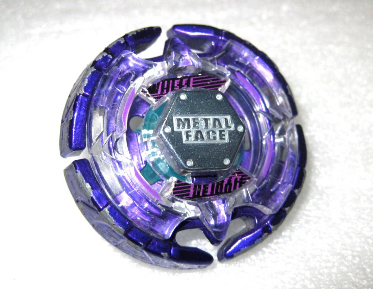 メタルファイトベイブレード BB-47アースアクイラ145WD大鳥翼モデル