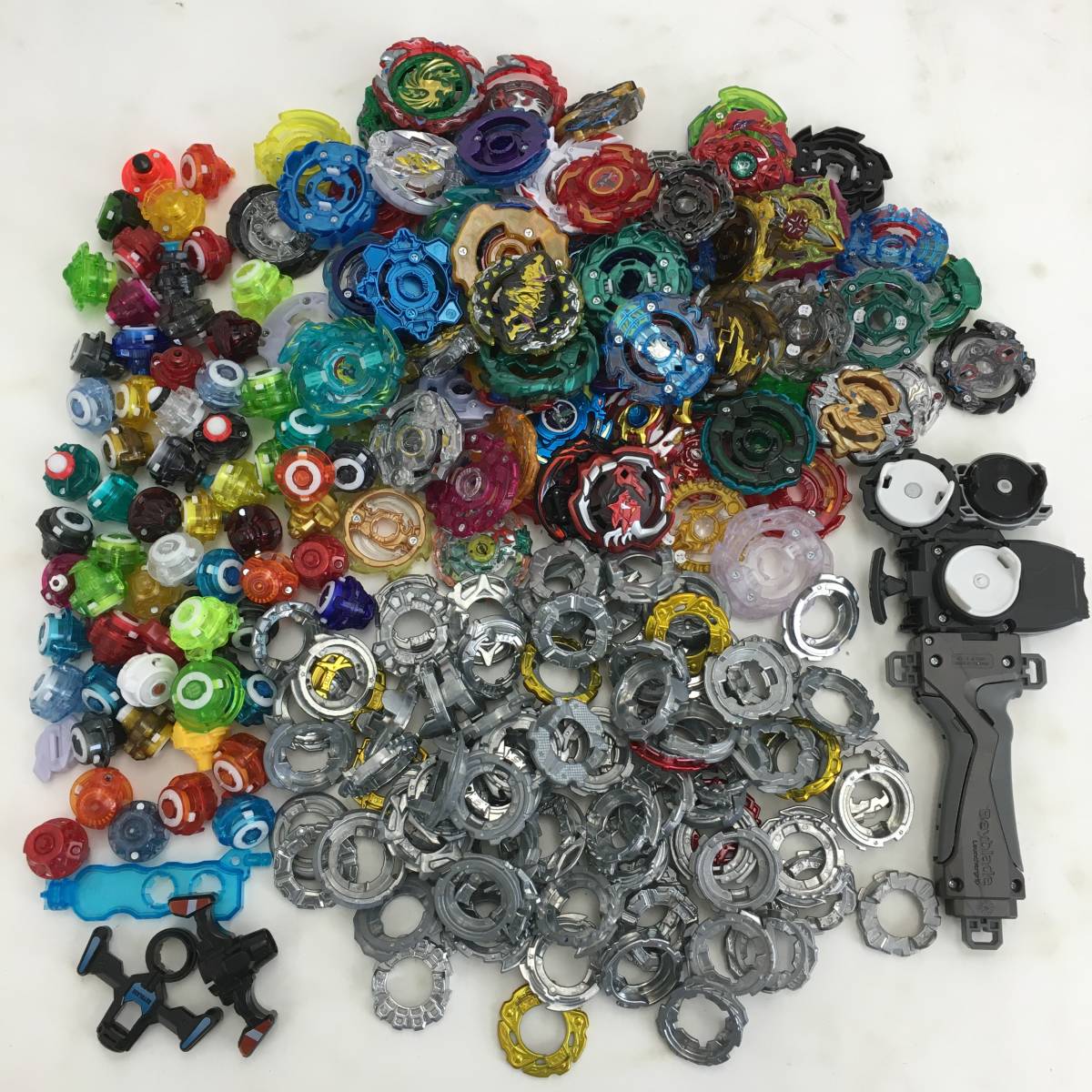 ベイブレードまとめ売り ベイブレード まとめ売り ベイブレード まとめ