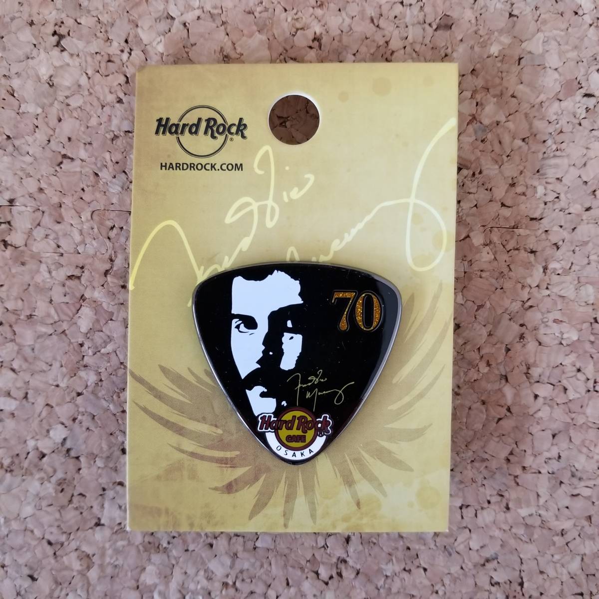 ハードロックカフェ All Is One ピンバッジ フレディマーキュリー