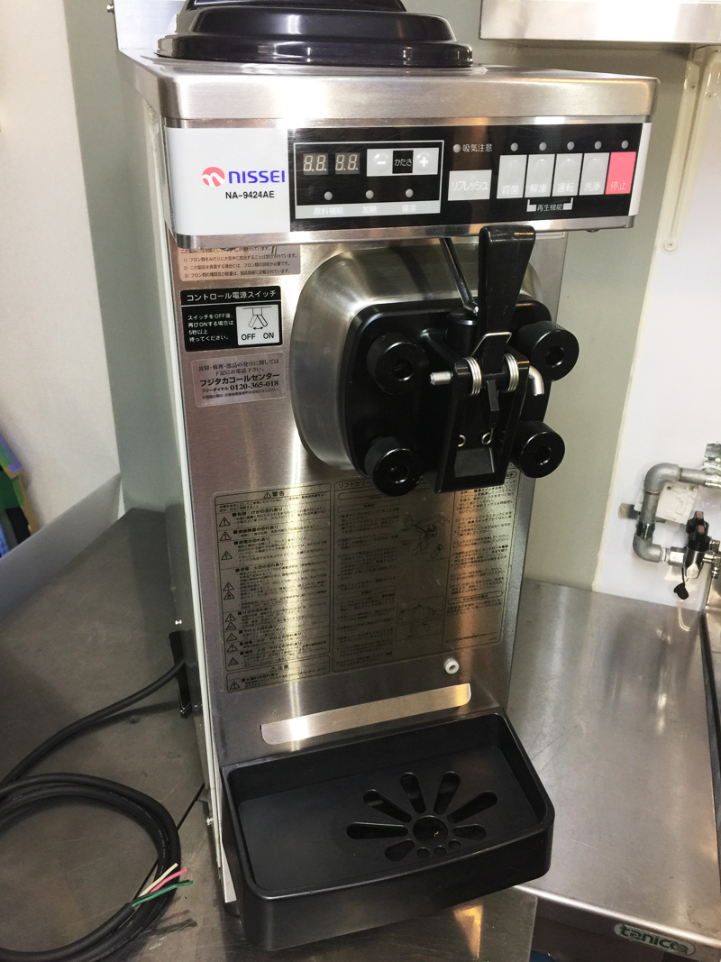 21526 業務用ソフトクリームサーバー NISSEI NA-9424AE ソフトクリーム