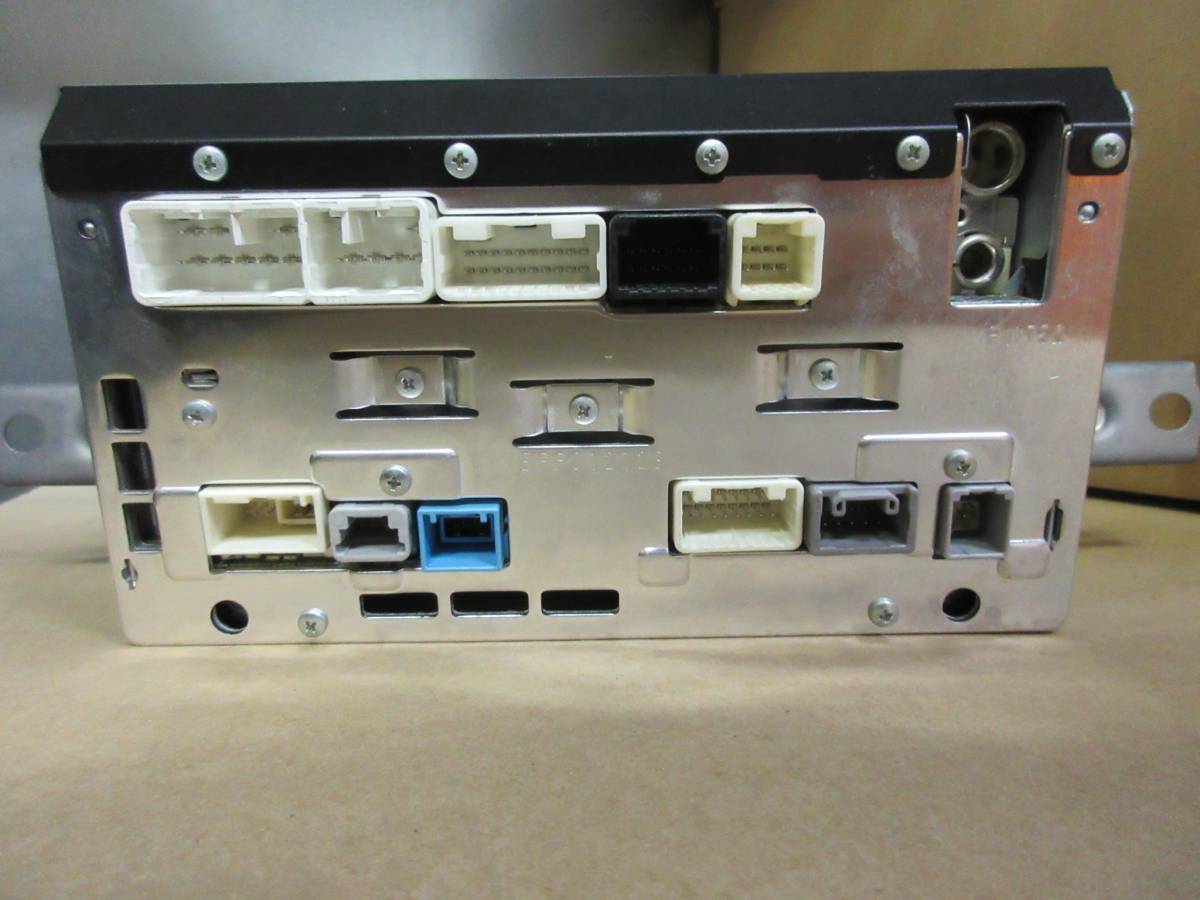 確認 トヨタ プリウス 純正ナビ 86100-47071