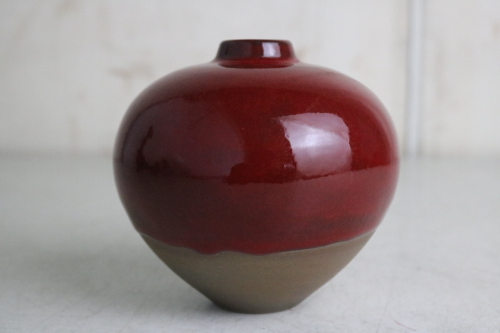 森山焼 赤焼 四代目 鈴木静邨作 紅彩鶴首花瓶 共箱 V 4186