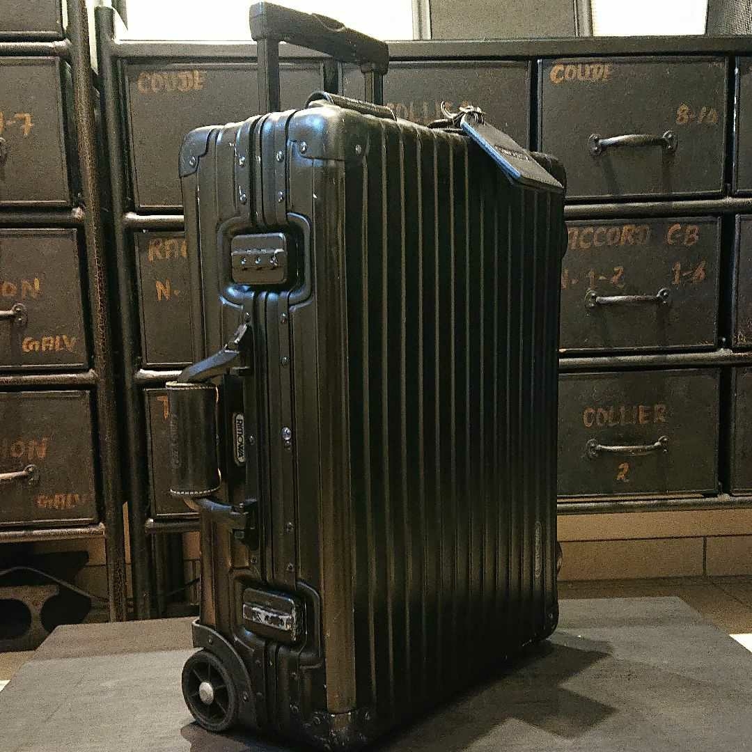 RIMOWA リモワ Classic クラシック ブラック 84L Classic Check-In L