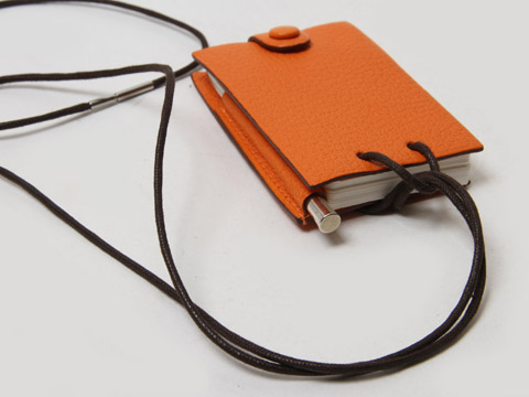 HERMES エルメス メモ帳 メモホルダー ネックストラップ バッグ