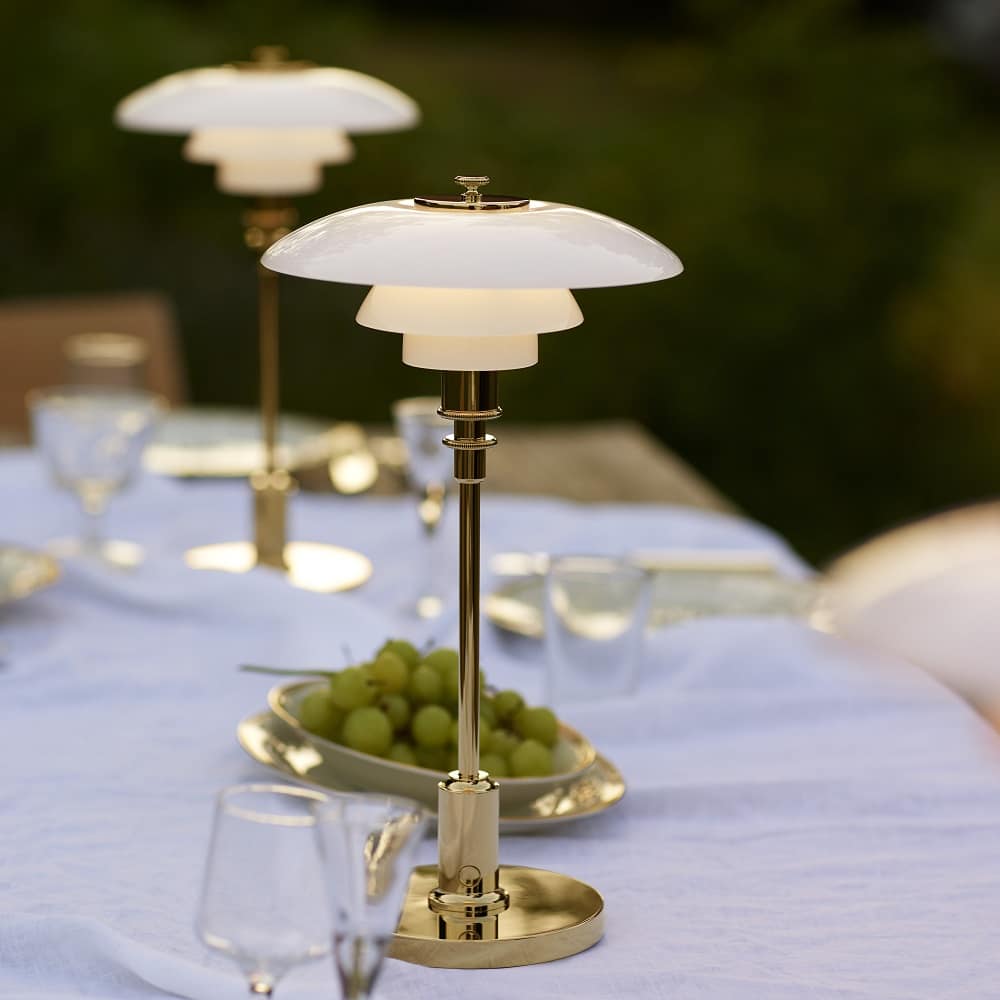 テーブルライト・デスクライト PH 2/1 ポータブル 真鍮メタライズド