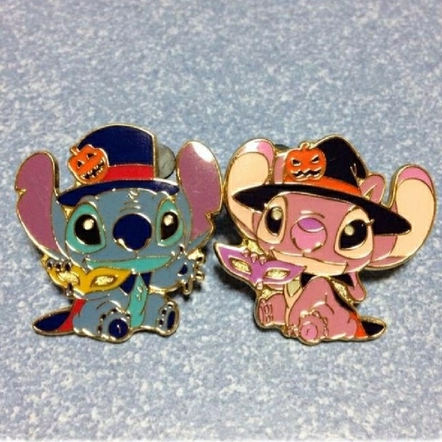 Disney - スティッチ&エンジェル ピンバッチ 25周年 ハロウィンの通販