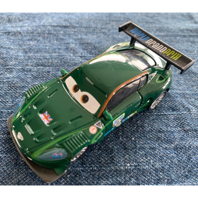 新品 未発売カーズ ミニカー ナイジェルギアスリー の通販 by カエル