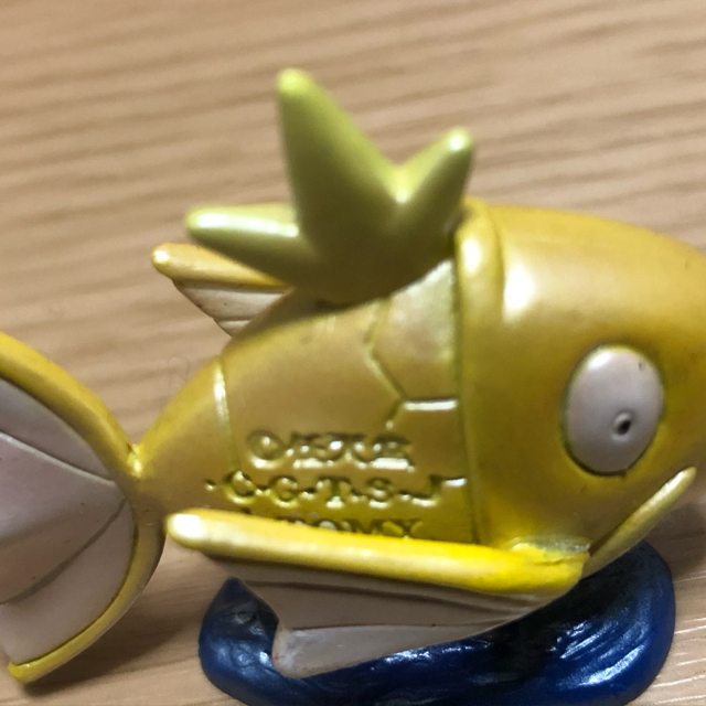 てんちゃん様専用 金のコイキング モンコレの通販 by 優子's shop｜ラクマ