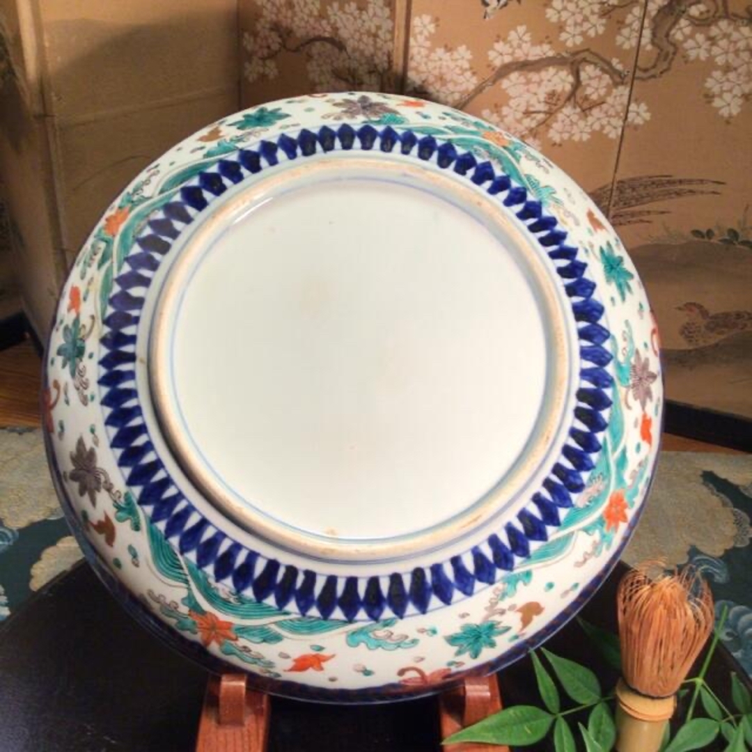 古伊万里 極上金蘭手 窓絵 熨斗に蝶 菊に銀杏 波桜紋様