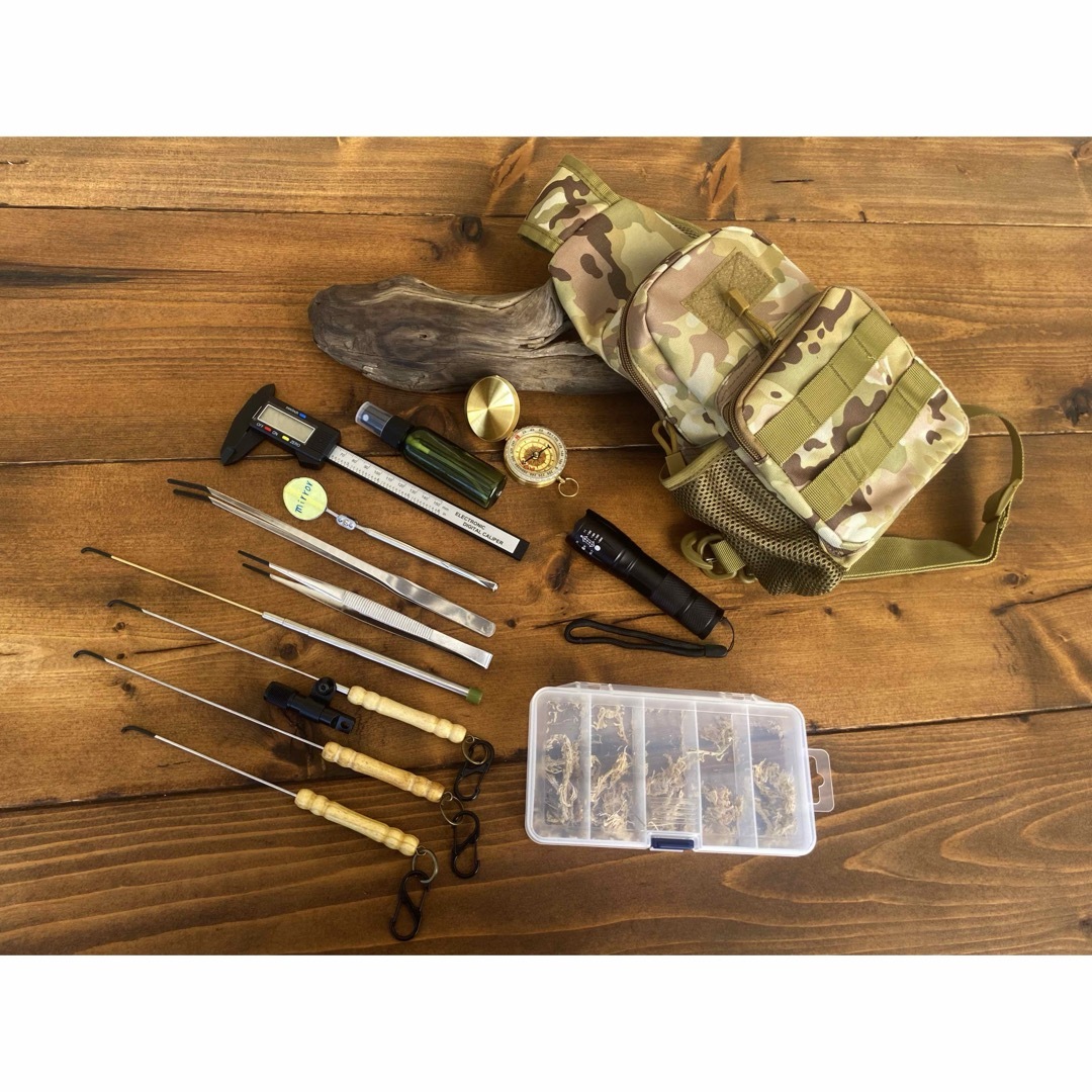 クワガタ採集セット 掻き出し棒 ライト付き デジタルノギス 懐中電灯