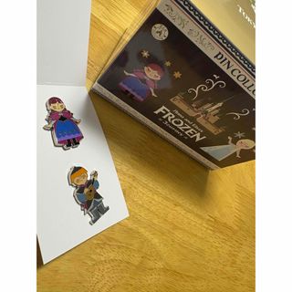 アナと雪の女王（バッジ/ピンバッジ）のフリマアイテム一覧