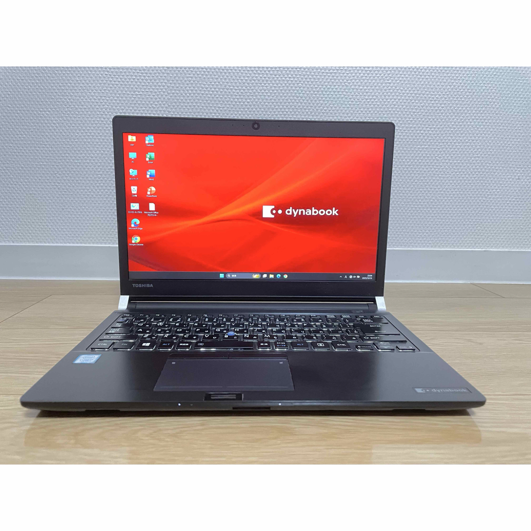 東芝 Dynabook FHD Core i7-7500U 8GB 256GB